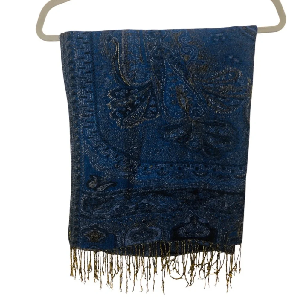 Chic Blue Paisley Shawl / Scarf with Fringe (M-L)